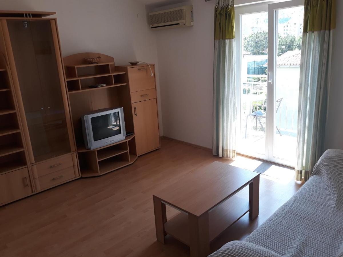 Apartments Denis Башка Экстерьер фото